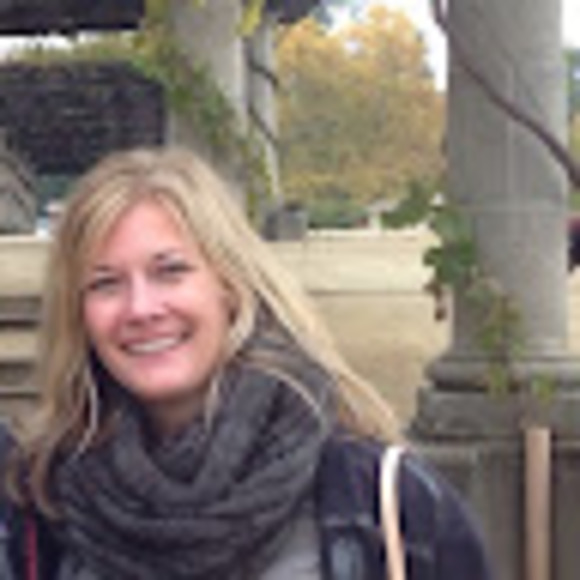 Meet your Posher, Jennifer - Picture 1 of 1